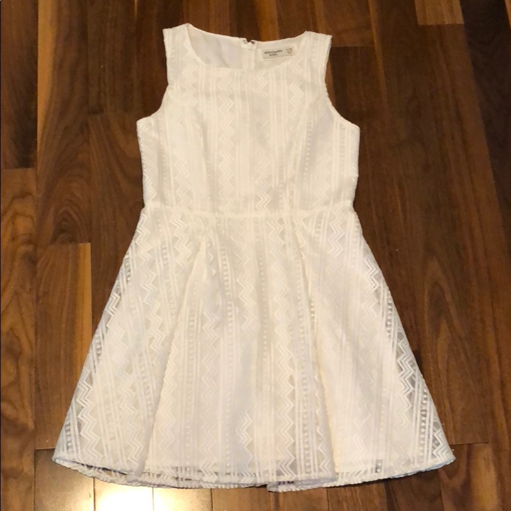 Abercrombie Kids white detailed dress